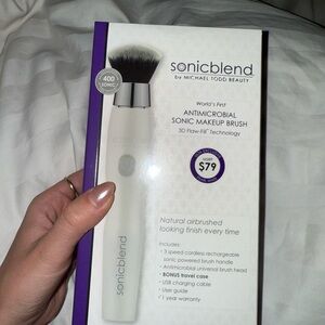 Michael Todd Beauty Sonicblend Antimicrobial Sonic Makeup Brush - White